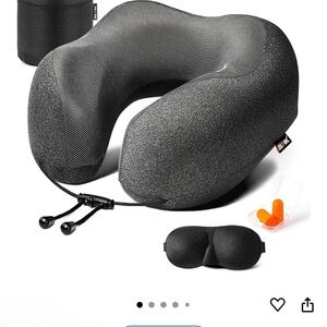 MLVOC Travel Pillow 100% Pure Memory Foam Neck Pillow Gray w Sleep Mask